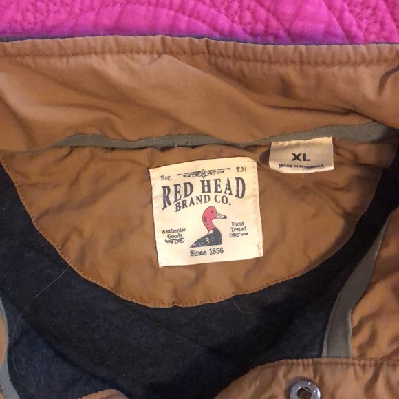 Quilted mens snap pullover. - Picture 2 of 6